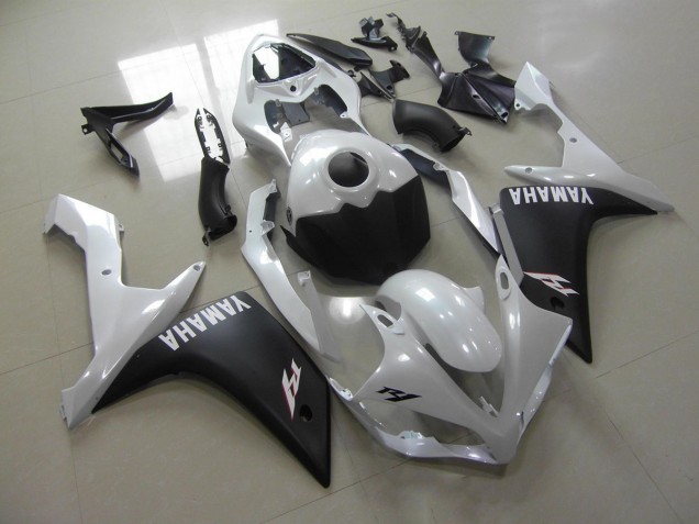 Carenado Moto Yamaha R1 2007-2008 - Blanco Perla Negro Mate Carenado Moto Yamaha R1 2007-2008 - Blanco Perla Negro Mate
