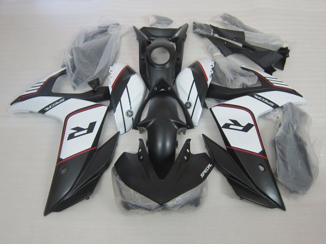 Carenado Moto Yamaha R3 2015-2022 - Negro Blanco Carenado Moto Yamaha R3 2015-2022 - Negro Blanco