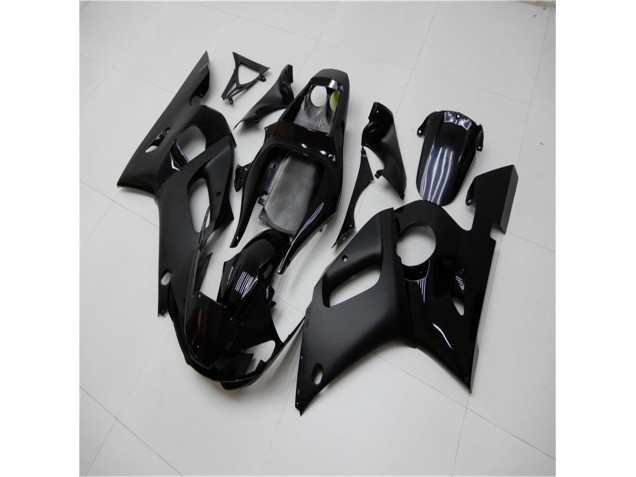 Carenado Moto Yamaha R6 1998-2002 - Brillante Negro Mate Carenado Moto Yamaha R6 1998-2002 - Brillante Negro Mate
