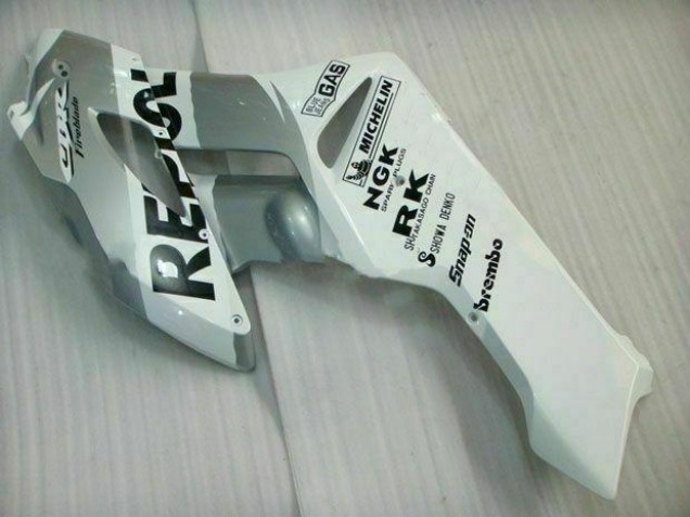 Kit Carenado ABS Completo Honda CBR 1000 RR 2004-2005 - Plata Blanco Repsol Kit Carenado ABS Completo Honda CBR 1000 RR 2004-2005 - Plata Blanco Repsol