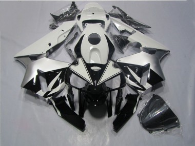 Kit Completo Carenado Moto Honda CBR 600 RR 2005-2006 - Negro Blanco