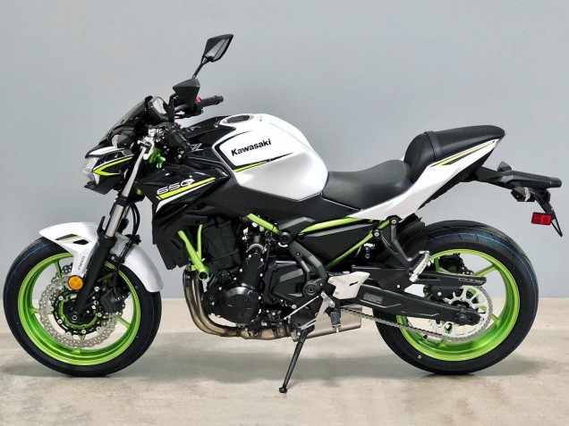 Mejores Carenados Moto Kawasaki Ninja Z650 2020-2023 - Blanco Negro Verde